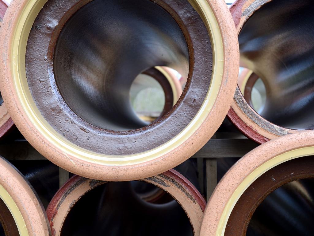 Steinzeugrohre, Formstücke und deren Zubehör