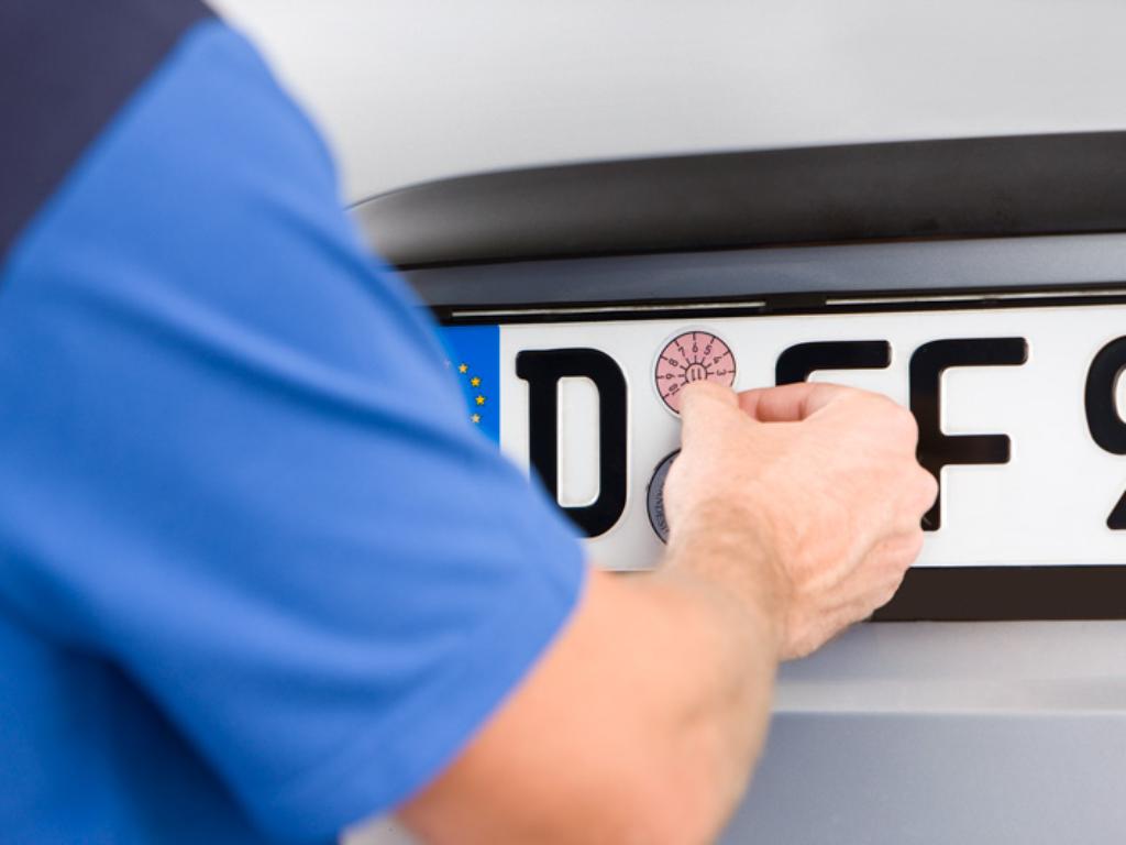 Motor Vehicle Accessories 